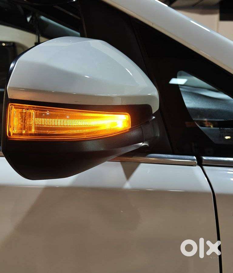 Toyota Innova Crysta 2.4 G Plus Mt 7 Str, 2024, Diesel