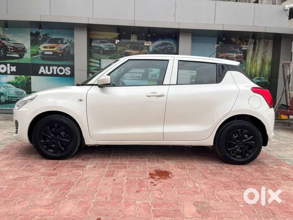 Maruti Suzuki Swift, 2022, Petrol