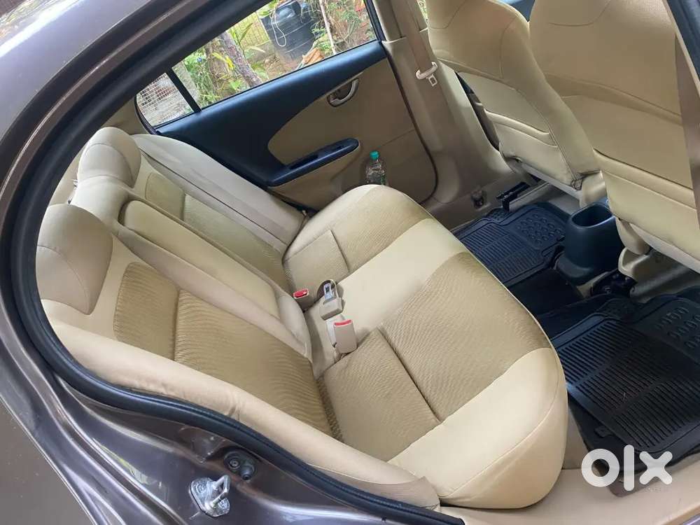 Honda Amaze Diesel 2015 Manual 76000 Km