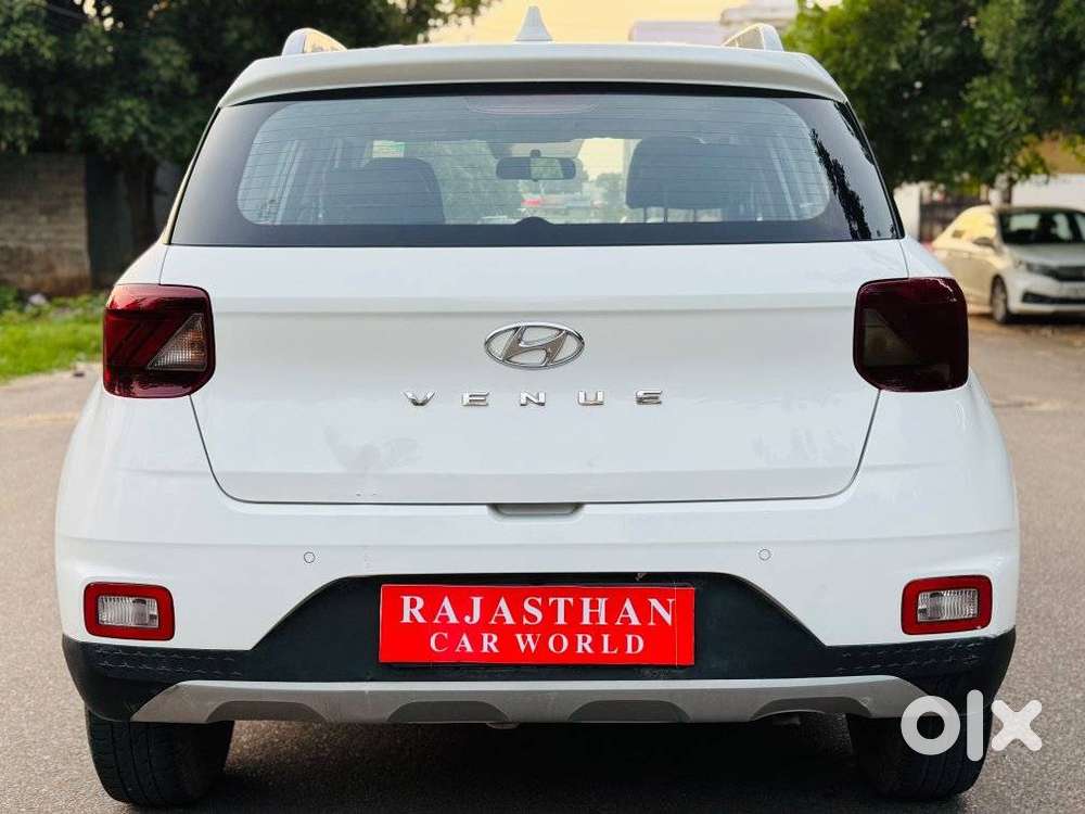 Hyundai Venue 1.2 S Plus, 2021, Petrol