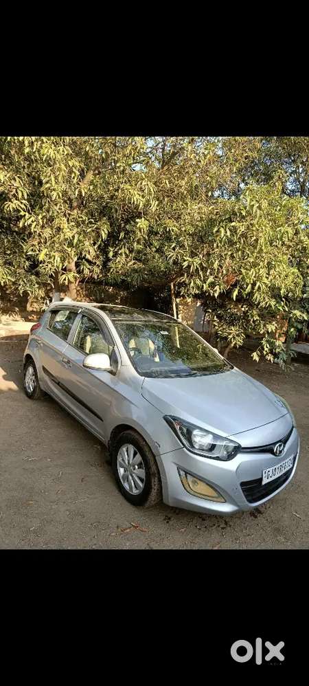 Hyundai I20 1.4 Asta Top Model 2014 Push Button