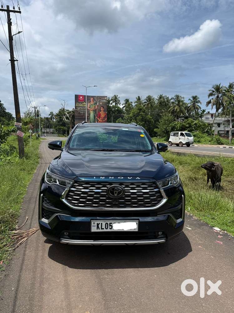 Toyota Innova Hycross 2.0 Zx (o) Hybrid 7 Str, 2024, Petrol