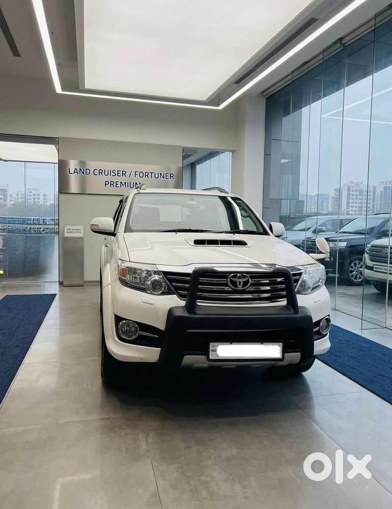 Toyota Fortuner 2011-2016 4x4 Mt, 2015, Diesel