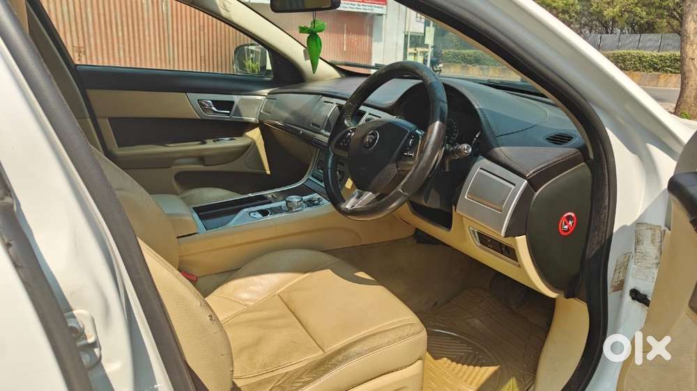 Jaguar Xf 2015 Diesel Well Maintained