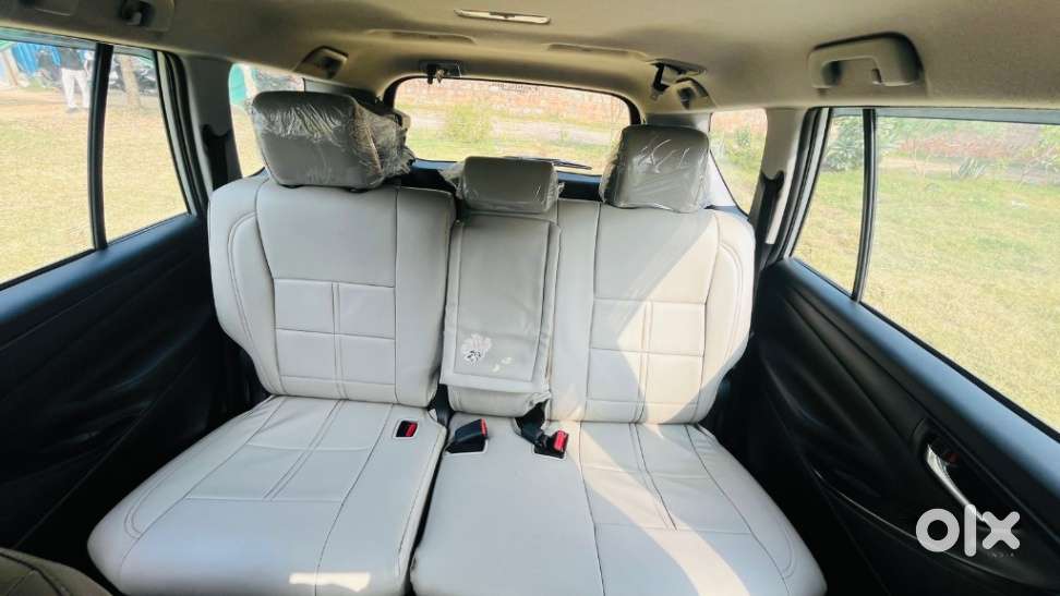 Toyota Innova Crysta 2.4 G Mt 8s, 2018, Diesel