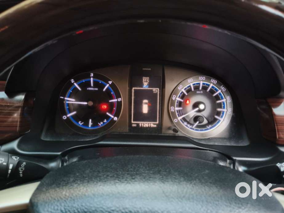 Toyota Innova Crysta 2.8z Automatic, 2016, Diesel