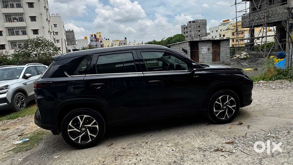 Toyota Urban Cruiser 2025 Petrol Full Hybrid