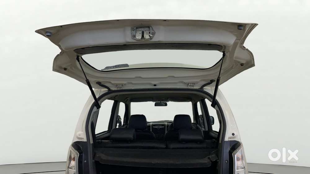 Maruti Suzuki Wagon R Stingray Vxi, 2016, Petrol