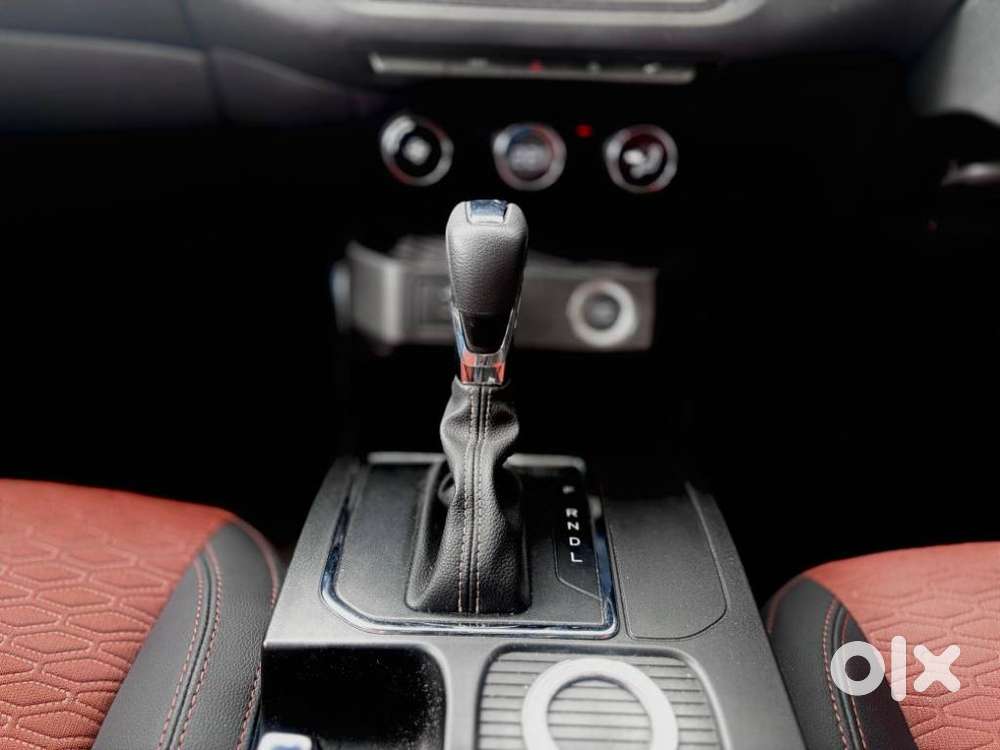 Renault Kiger Rxt Turbo Cvt, 2024, Petrol