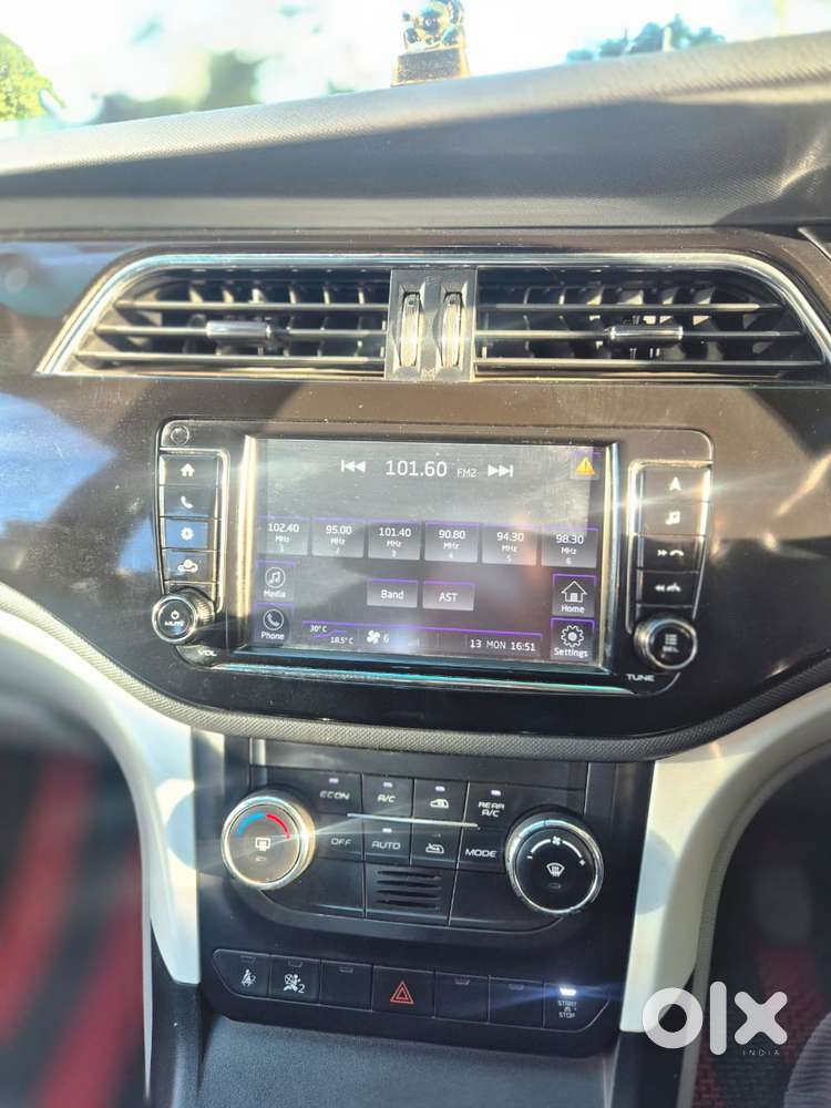 Mahindra Marazzo M8 8str, 2020, Diesel