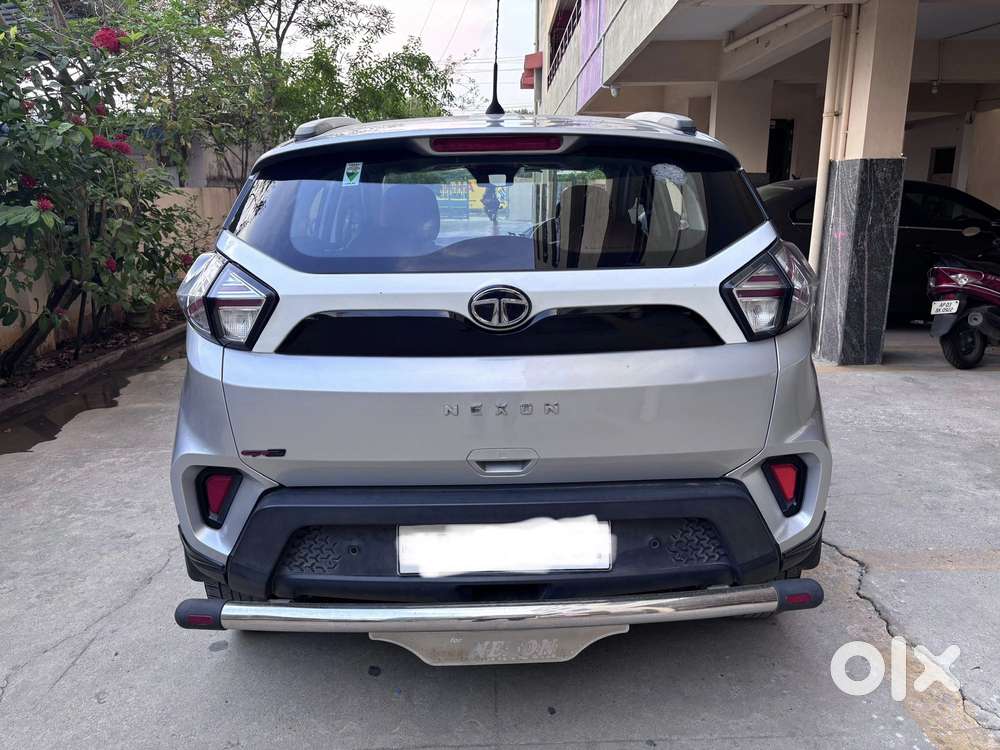 Tata Nexon 1.5 Revotorq Xm (s), 2021, Diesel