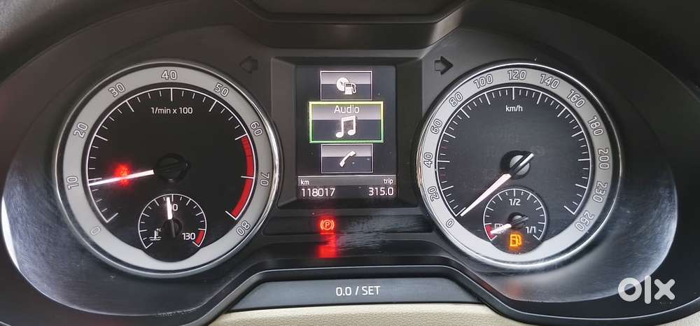 Skoda Octavia 1.8 Tsi Style At, 2017, Petrol