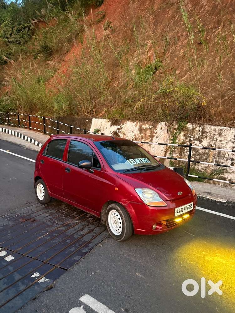 Chevrolet Spark 2011 Petrol Well Maintained