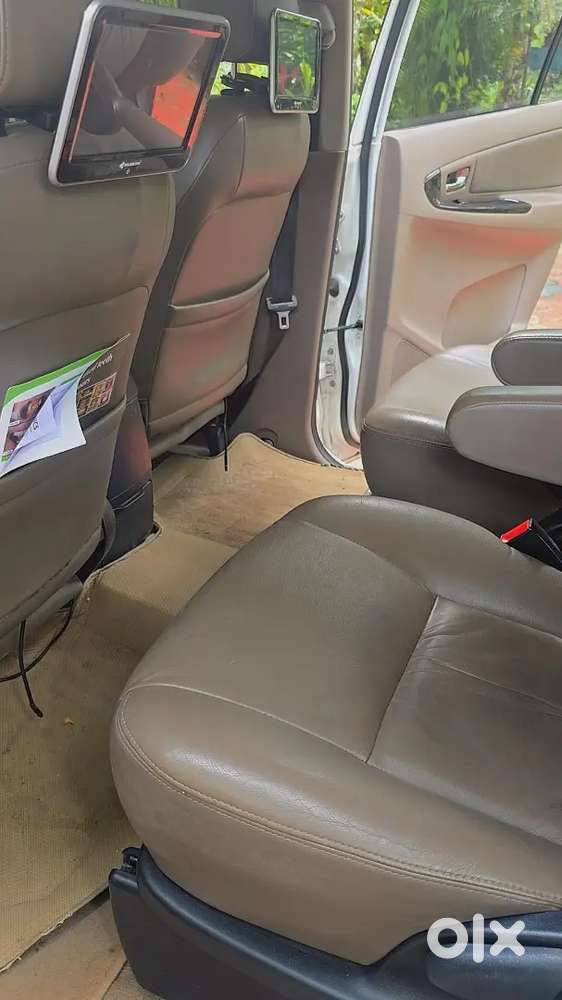 Toyota Innova 2.5 Diesel 7-seater 2015