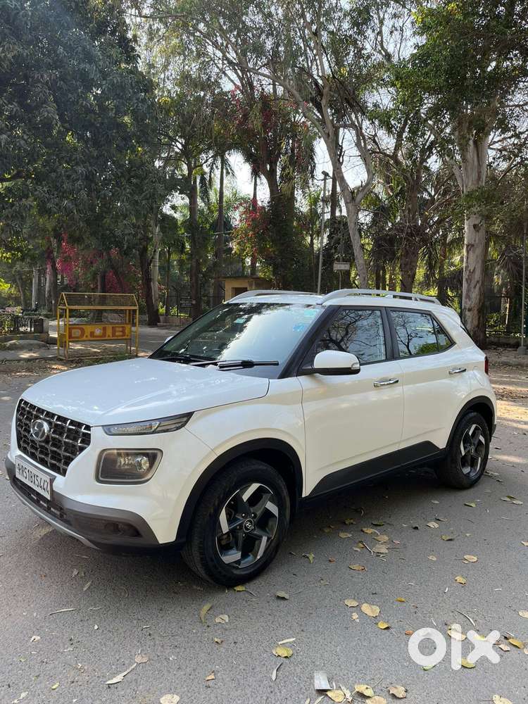 Hyundai Venue 1.0 Sx (o) Turbo Dct, 2019, Petrol
