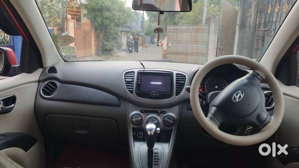 Hyundai I10 Sportz At, 2011, Petrol
