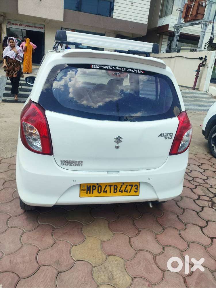 बड़ी गाड़ी लेने का इच्छुक हूं इसलिए बेच रहा हूं