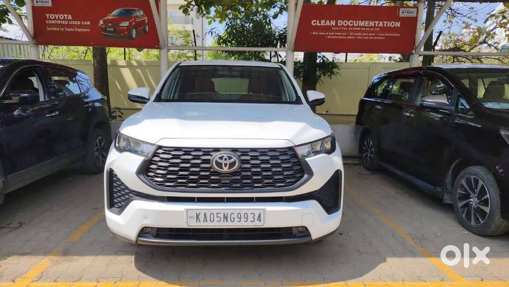 Toyota Innova Hycross 2.0 Gx 7 Str, 2023, Petrol