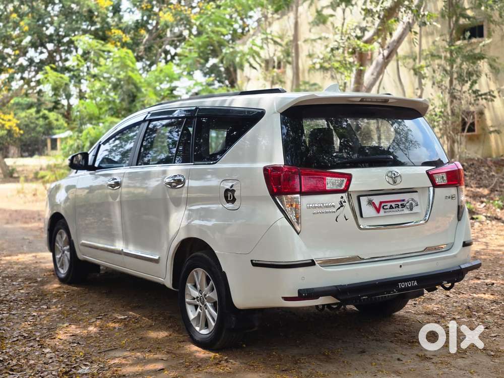 Toyota Innova Crysta 2.4 G Mt 8s, 2020, Diesel