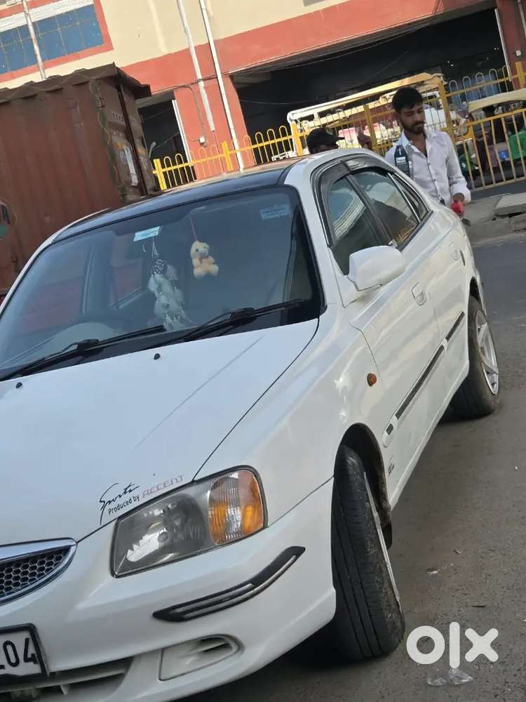 Hyundai Accent Petrol 2013
