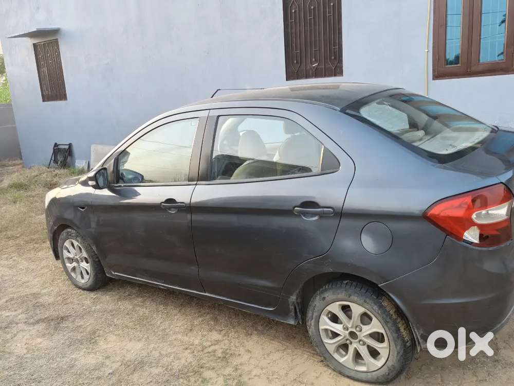 Ford Aspire Titanium Blu 2019