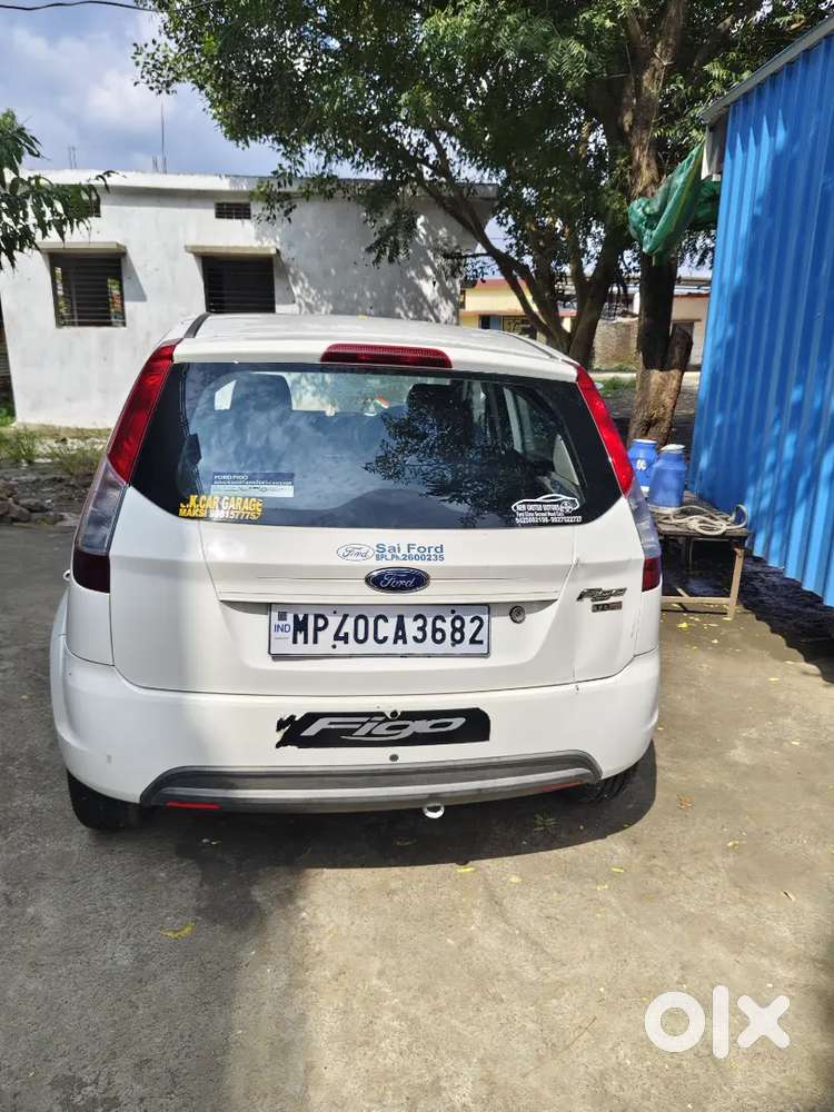 Ford Figo 2015 Diesel 105000 Km Driven