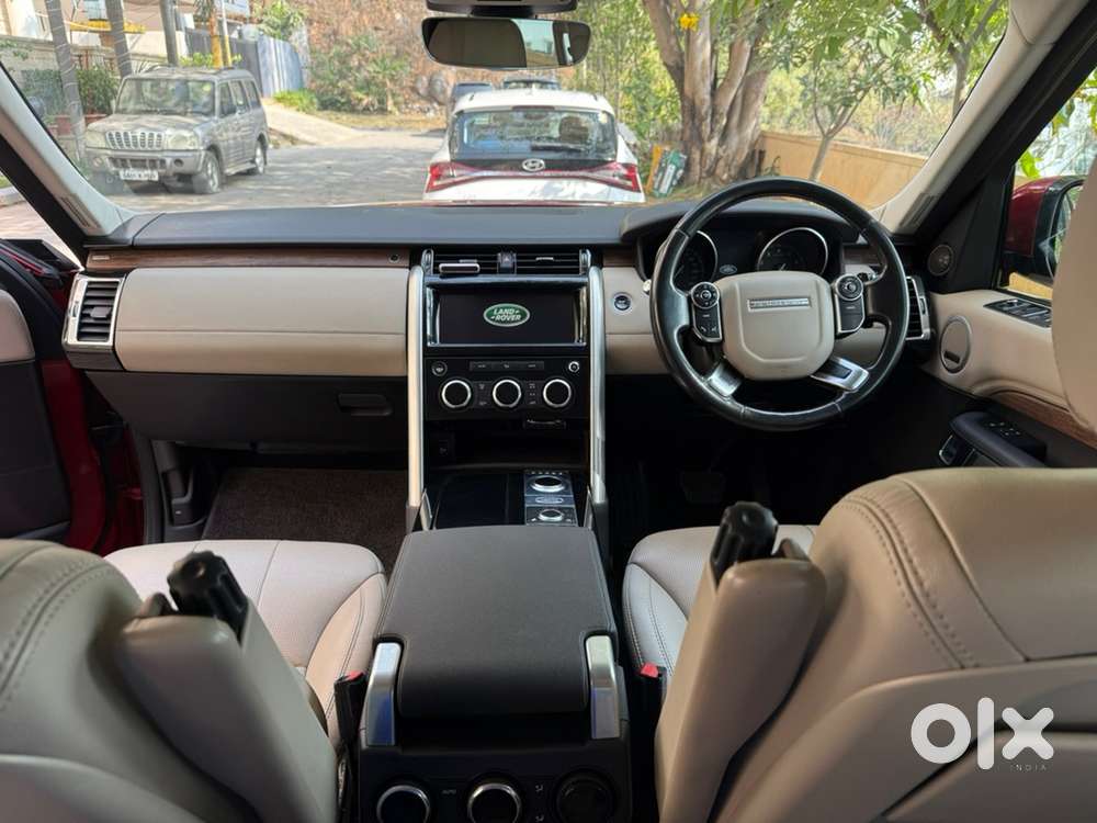 Land Rover Discovery 2017 Km Driven
