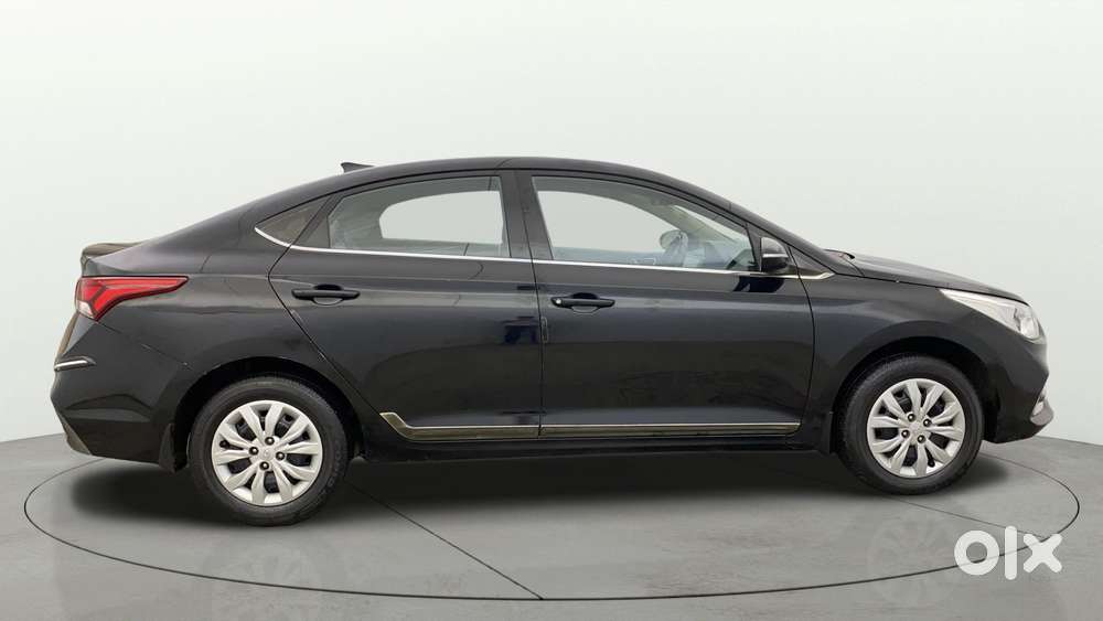 Hyundai Verna 1.4 Vtvt Ex, 2019, Petrol