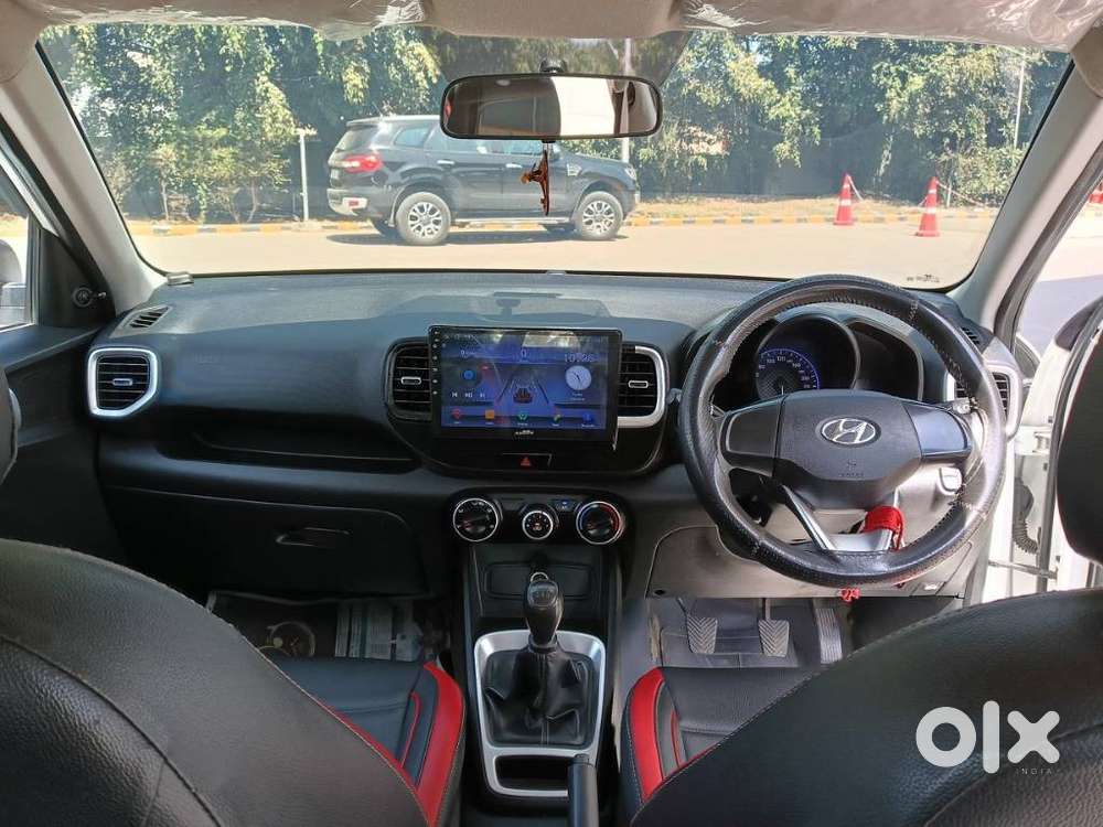 Hyundai Venue Sx 1.2 Mt Knight Edition, 2021, Petrol