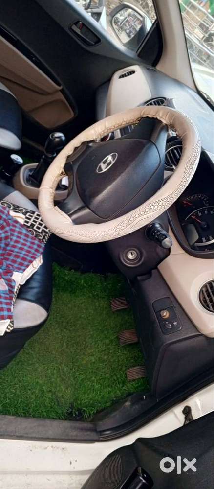 Hyundai Grand I10 2015 Petrol Well Maintained
