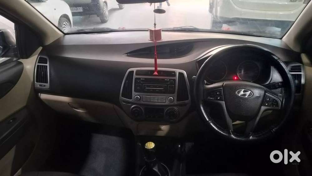 Hyundai I20 Sportz 1.2 Bs-iv, 2012, Petrol