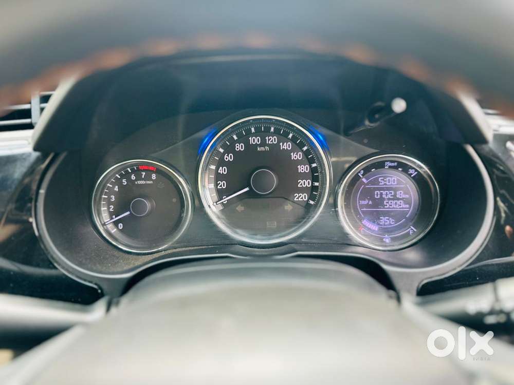 Honda City V Mt Exclusive, 2022, Petrol