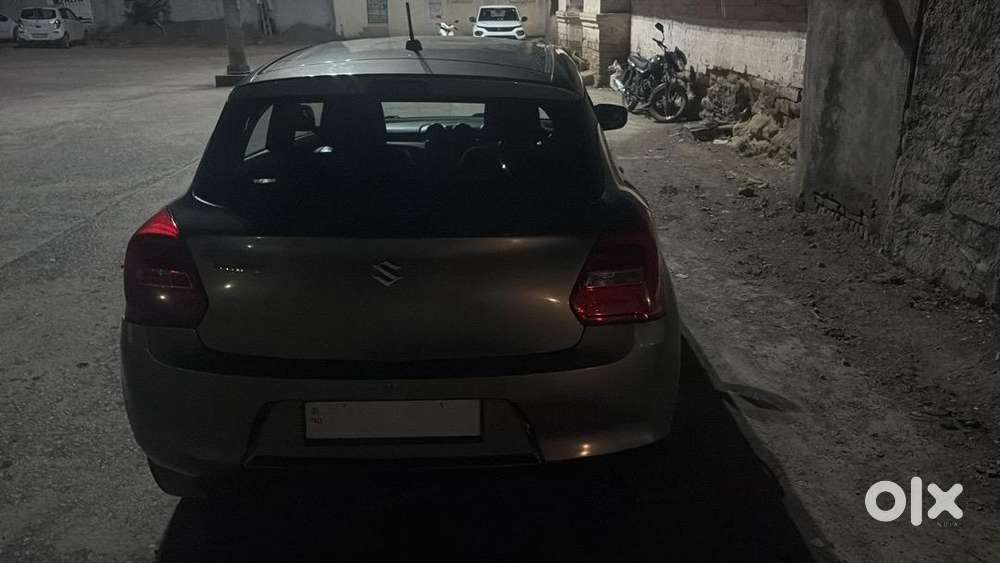 Maruti Suzuki Swift 2021