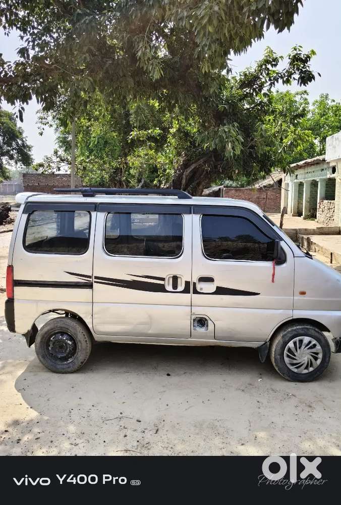 Maruti Suzuki Eeco 2013 Petrol 158000 Km Driven
