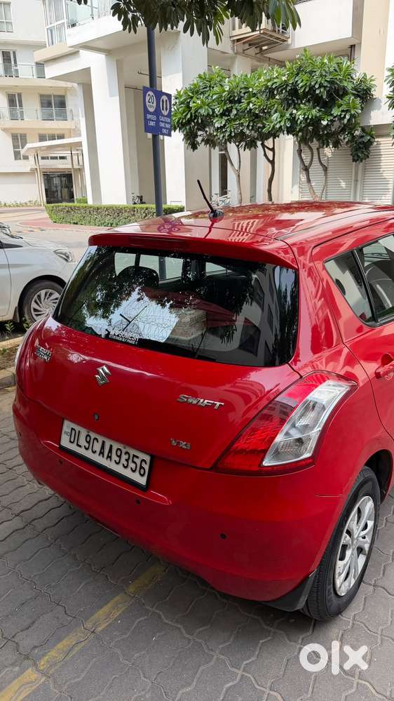Maruti Suzuki Swift Vxi, 2015, Petrol