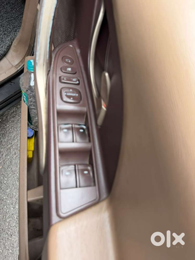 Mahindra Xuv500 W8, 2016, Diesel