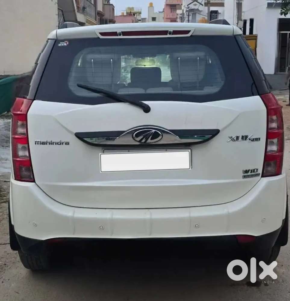 Mahindra Xuv500 2.2 W10 2016 Model