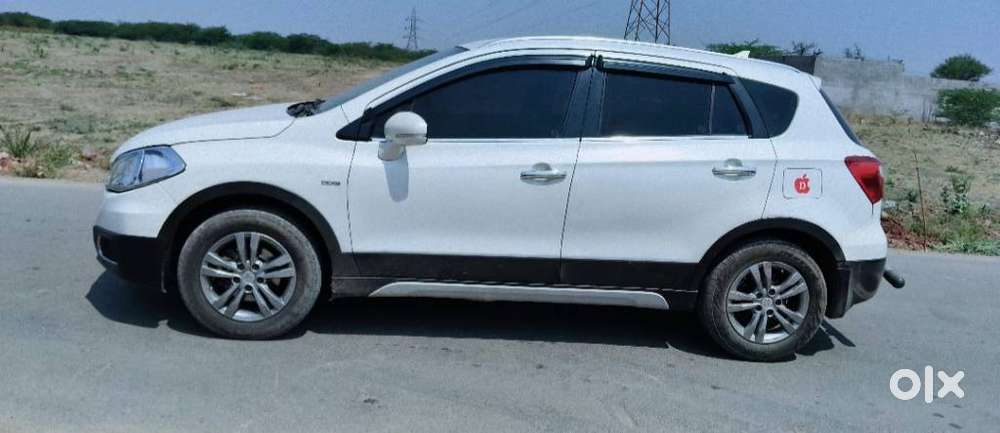 Maruti Suzuki S Cross, 2016