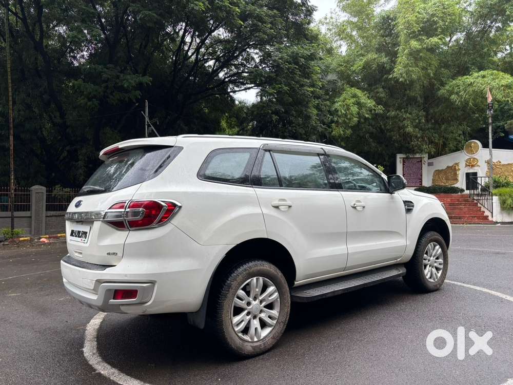 Ford Endeavour 2016 Diesel Well Maintained
