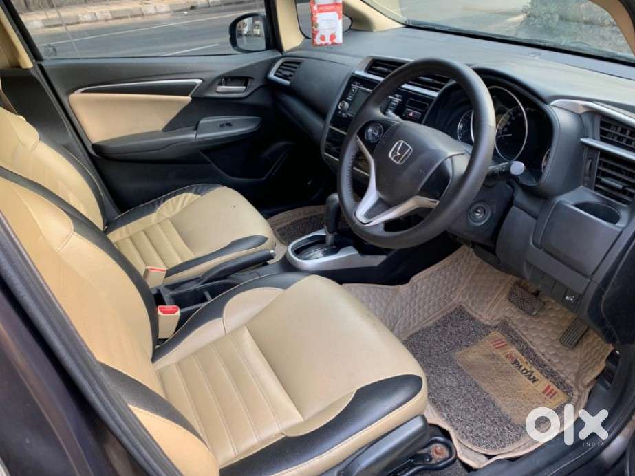 Honda Jazz V At Privilege, 2017, Petrol