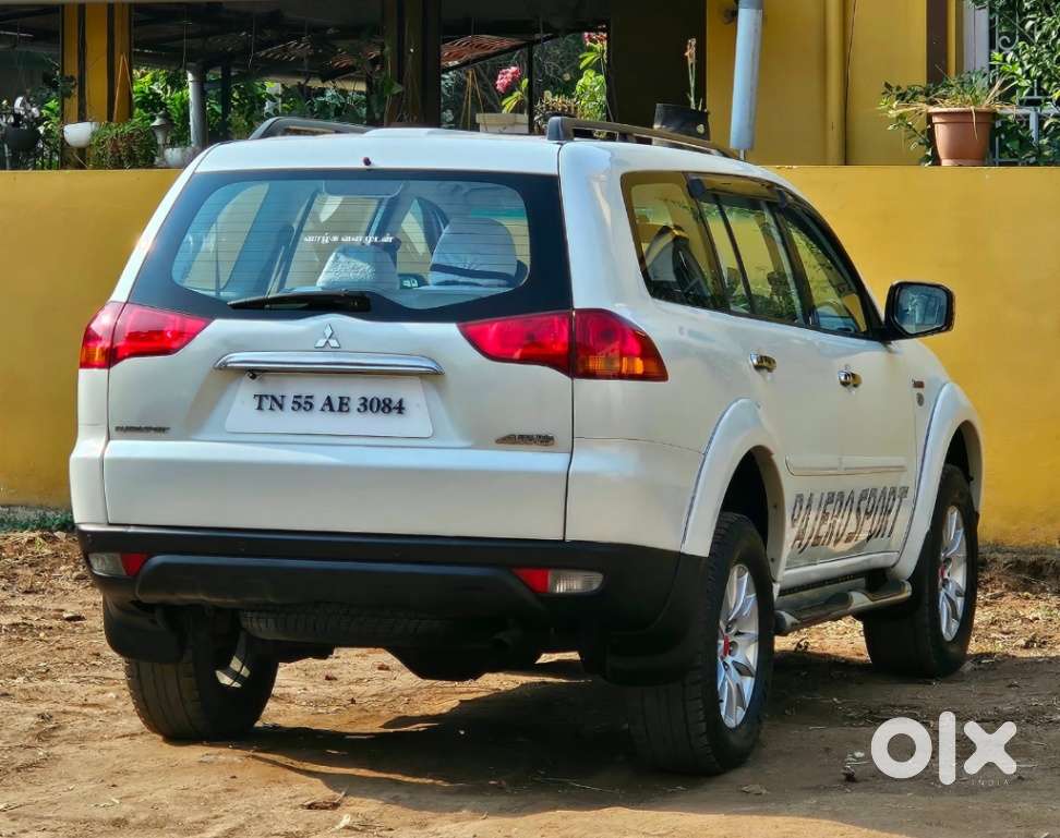 Mitsubishi Pajero Sport 2.5 Manual, 2012, Diesel