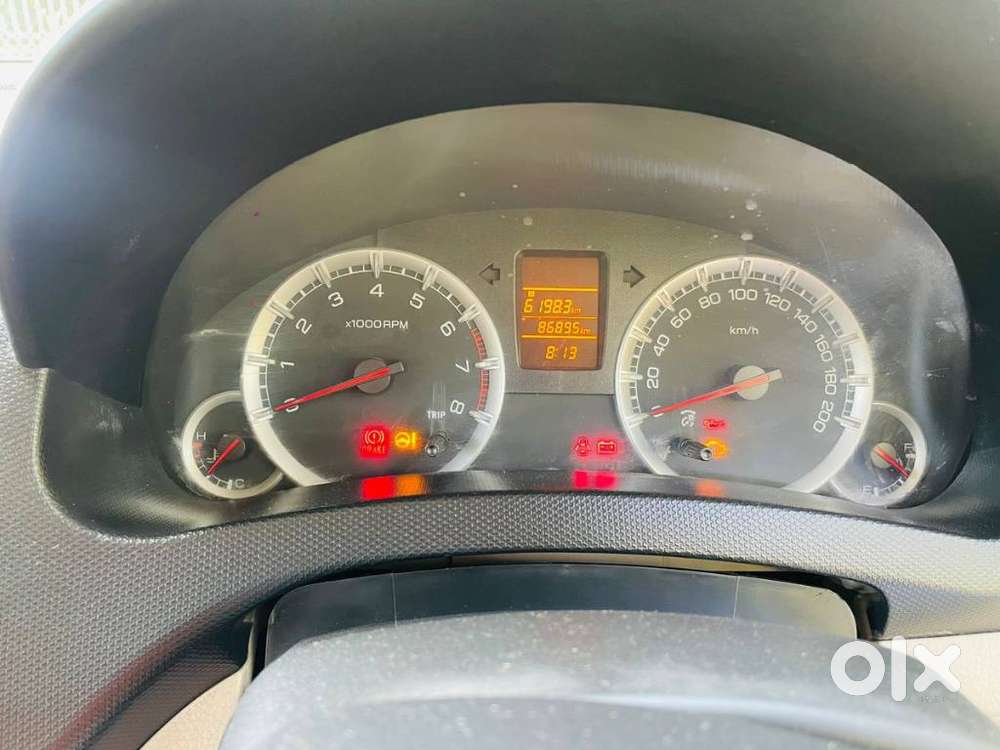 Maruti Suzuki Swift Dzire 1.2 Vxi Bsiv, 2013, Petrol