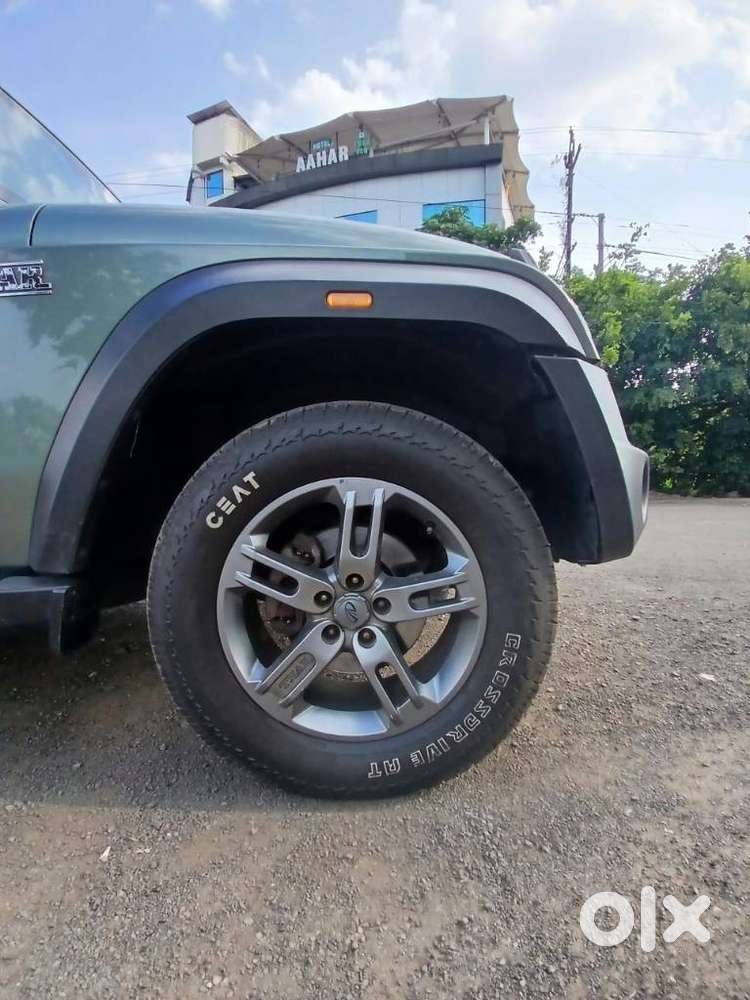 Mahindra Thar Lx P At 4wd 4s Ht, 2020