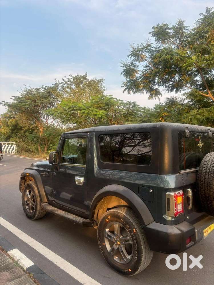 Mahindra Petrol Manual 2021 Car