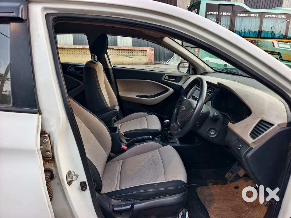 Hyundai Elite I20, 2015, Petrol