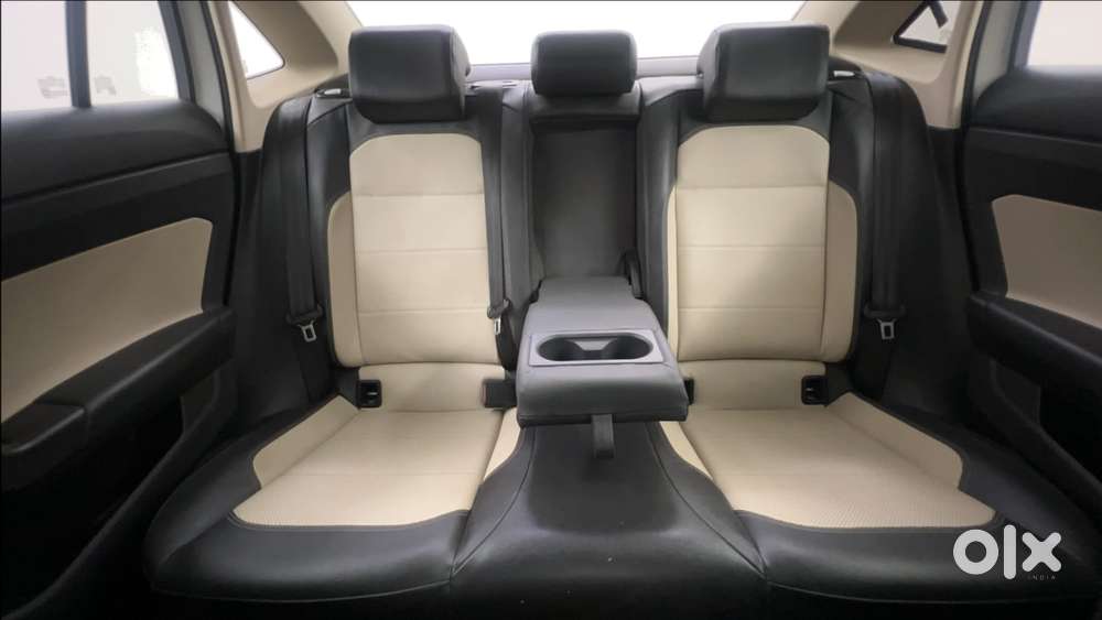 Skoda Slavia Style 1.5l Tsi Dsg, 2022, Petrol