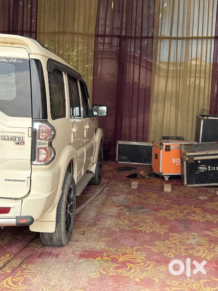 Mahindra Scorpio 2017 Diesel Manual