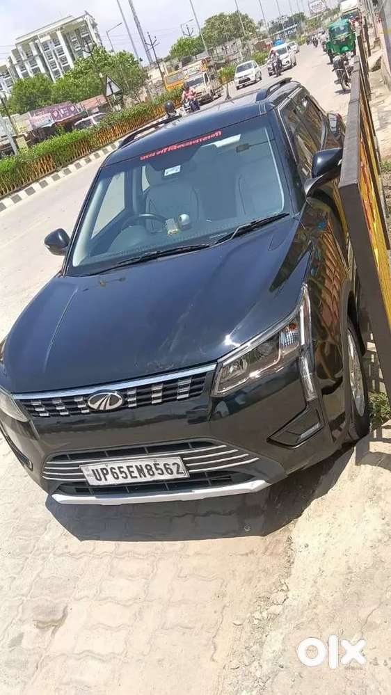 Mahindra Xuv300 W8, 2022, Petrol