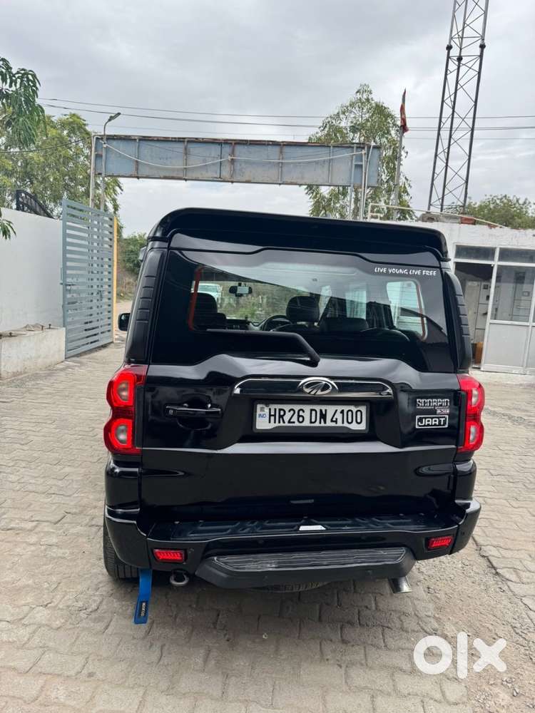 Mahindra Scorpio 2018 S5 Converted S11 Diesel Well Maintained