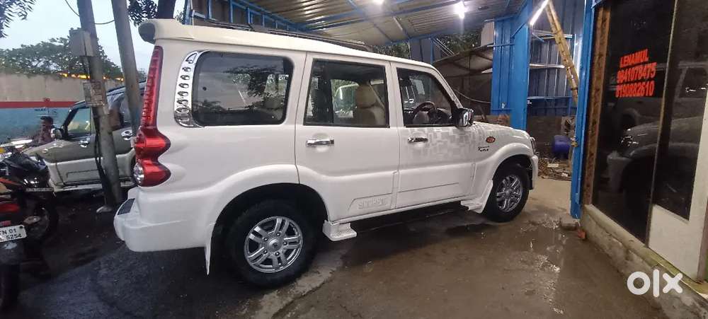 Mahindra Scorpio 2013 Diesel Manual
